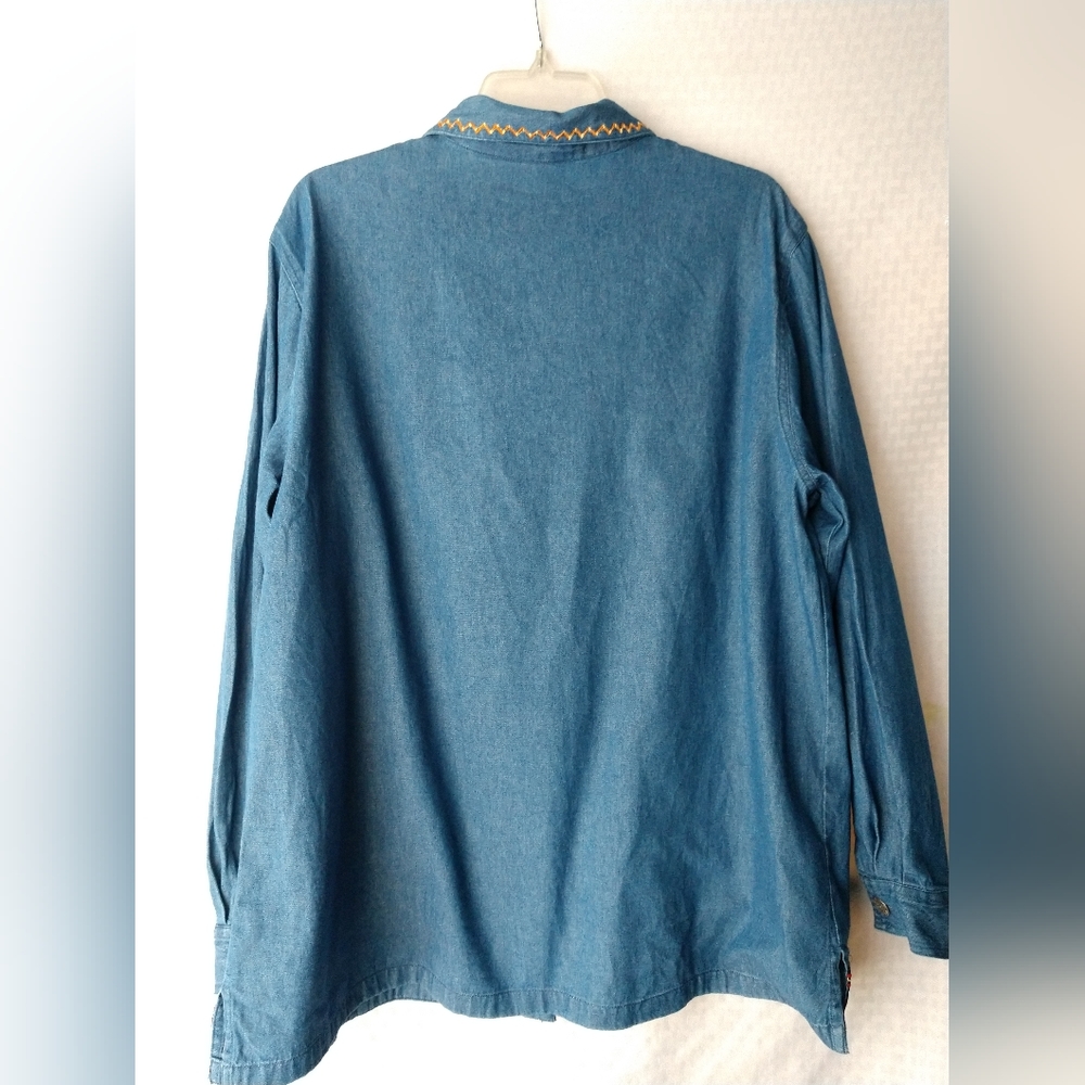 Embellished Denim Shirt Country Southwest Look Women's XL 18  20 Chest 46" - Picture 6 of 6